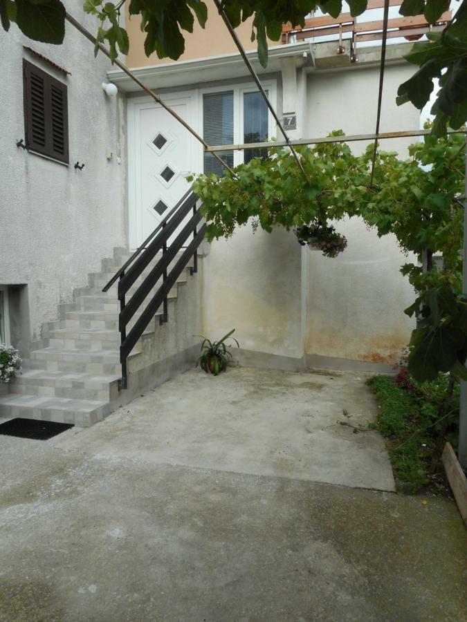Sara Apartament